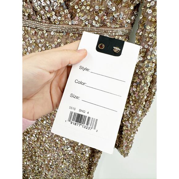 Mac Duggal 5510 Gold Puff Shoulder Sequined Surplice Gown Size 4 - Picture 4 of 6